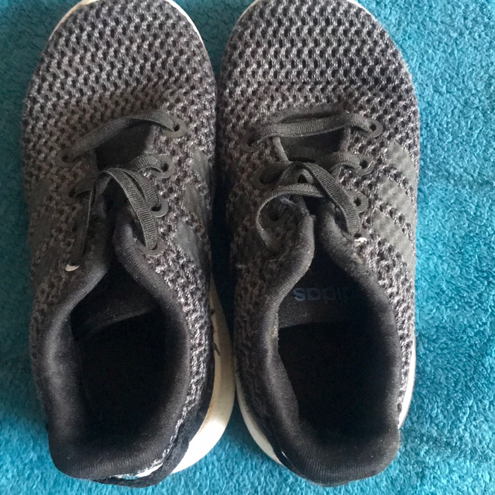 Kids Adidas Tennis Shoes